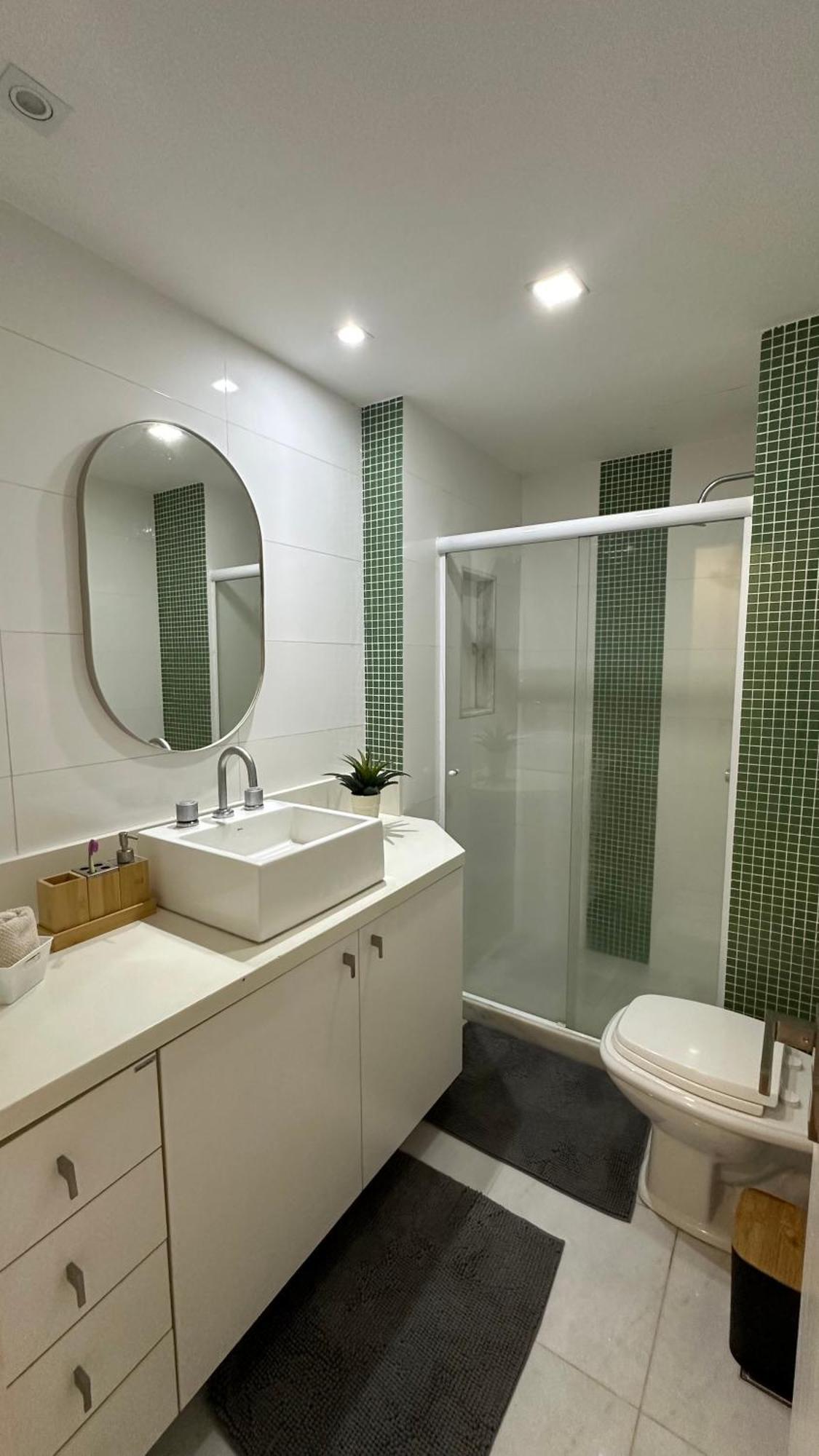 Lindo Apto No Melhor Lugar Da Barra Da Tijuca! Com Uma Vista De Tirar O Folego, Frente Para O Mar! Totalmente Equipado E Decorado Ao Lado Dos Melhores Hoteis E Quiosques Da Barra! Portaria 24H, Piscina, Sauna, Jacuzzi, Academia, Garagem, Wi-Fi, Lavan Рио-де-Жанейро Экстерьер фото
