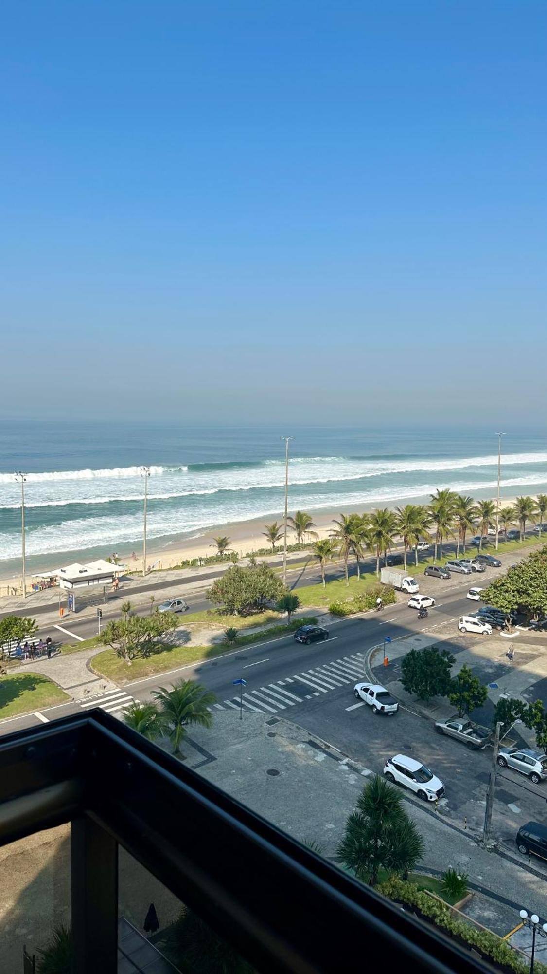 Lindo Apto No Melhor Lugar Da Barra Da Tijuca! Com Uma Vista De Tirar O Folego, Frente Para O Mar! Totalmente Equipado E Decorado Ao Lado Dos Melhores Hoteis E Quiosques Da Barra! Portaria 24H, Piscina, Sauna, Jacuzzi, Academia, Garagem, Wi-Fi, Lavan Рио-де-Жанейро Экстерьер фото
