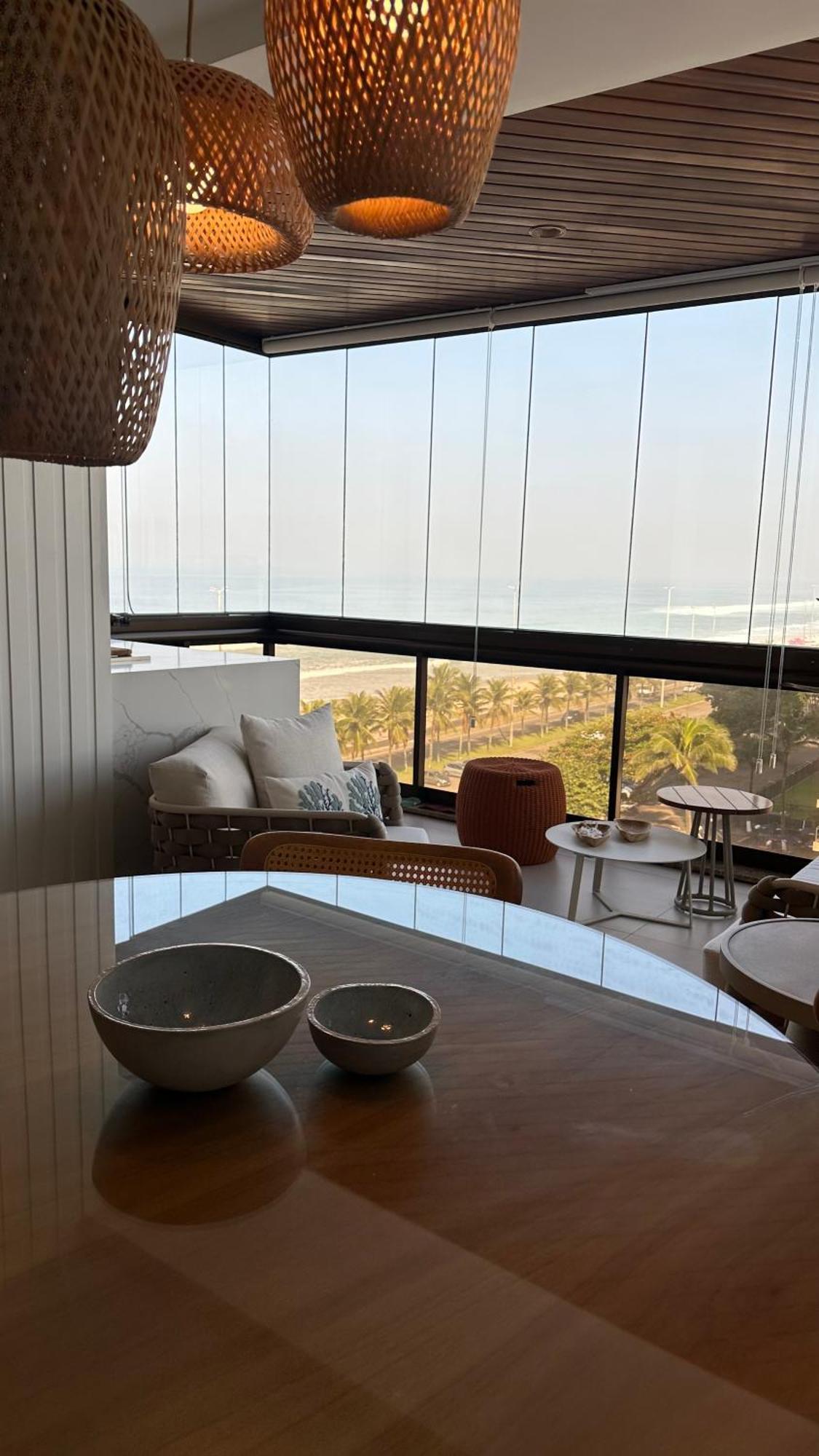 Lindo Apto No Melhor Lugar Da Barra Da Tijuca! Com Uma Vista De Tirar O Folego, Frente Para O Mar! Totalmente Equipado E Decorado Ao Lado Dos Melhores Hoteis E Quiosques Da Barra! Portaria 24H, Piscina, Sauna, Jacuzzi, Academia, Garagem, Wi-Fi, Lavan Рио-де-Жанейро Экстерьер фото