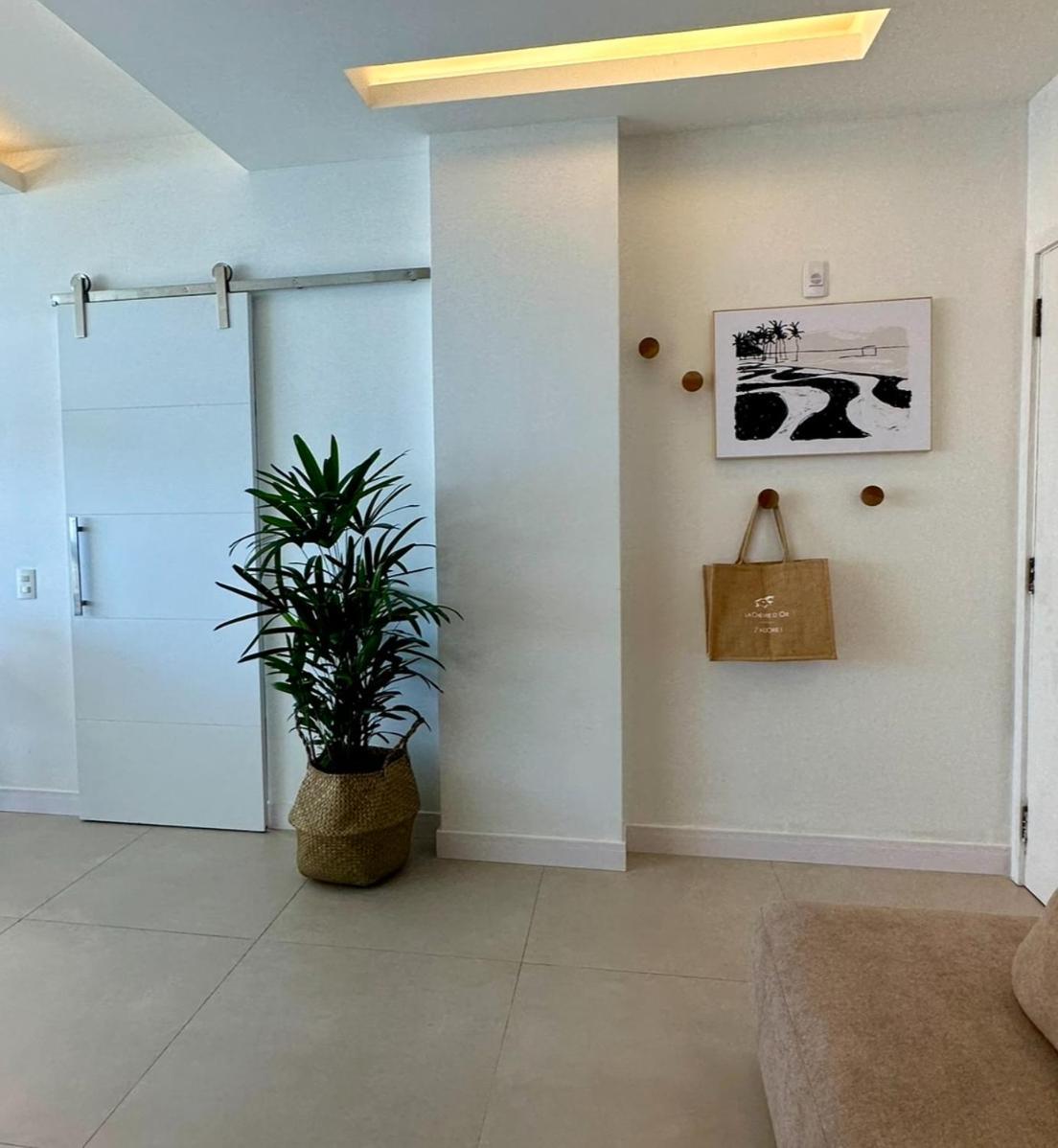 Lindo Apto No Melhor Lugar Da Barra Da Tijuca! Com Uma Vista De Tirar O Folego, Frente Para O Mar! Totalmente Equipado E Decorado Ao Lado Dos Melhores Hoteis E Quiosques Da Barra! Portaria 24H, Piscina, Sauna, Jacuzzi, Academia, Garagem, Wi-Fi, Lavan Рио-де-Жанейро Экстерьер фото