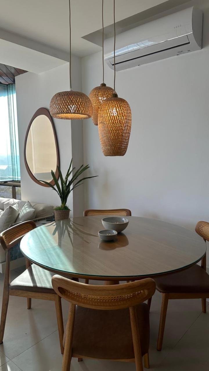 Lindo Apto No Melhor Lugar Da Barra Da Tijuca! Com Uma Vista De Tirar O Folego, Frente Para O Mar! Totalmente Equipado E Decorado Ao Lado Dos Melhores Hoteis E Quiosques Da Barra! Portaria 24H, Piscina, Sauna, Jacuzzi, Academia, Garagem, Wi-Fi, Lavan Рио-де-Жанейро Экстерьер фото